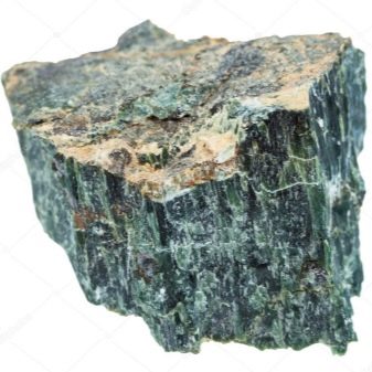 Актиноліт (19 фото): магічні та інші властивості мінералу, застосування каменю