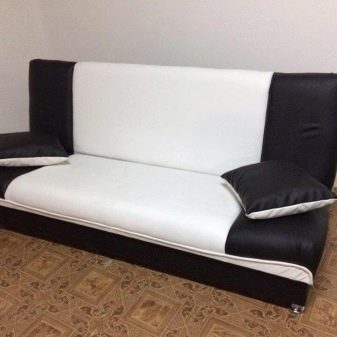 Чорно-білі дивани (35 фото): особливості кутових і прямих диванів. Як поєднувати дивани чорно-білого кольору в інтер’єрі? Дивани «книжки» і інші різновиди в чорно-білих тонах