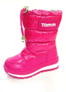 Дутики Тому М, Тому М, Tomax, Тому Miki, Tommy Hilfiger (47 фото): відгуки про моделі, розмірна сітка різних фірм