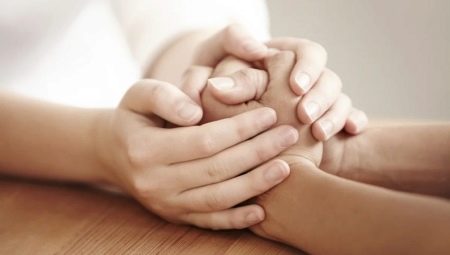 Ніж жалість відрізняється від співчуття? Різниця жалості і співчуття по відношенню до інших людей, подібності почуттів