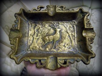 Старовинна бронза: особливості антикваріату, антикварні статуетки та бронзові свічники, дзвоники та інші вироби