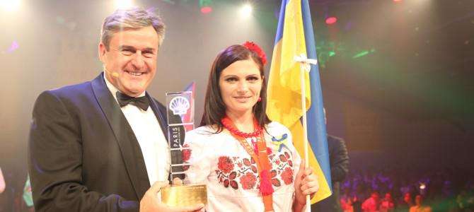 Украинка стала лучшим кассиром в мире