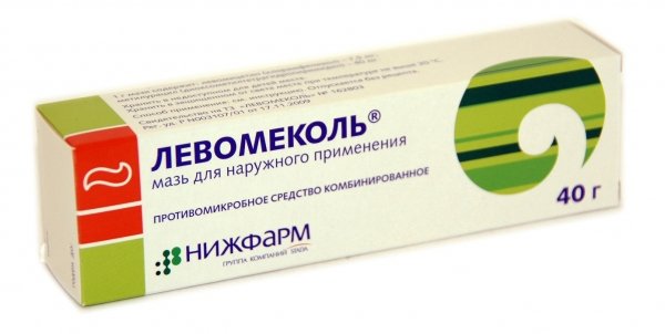 Усуваємо прищі дешевими засобами з аптеки